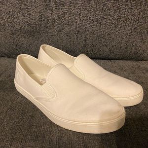 Old navy slip-on Canvas shoes
